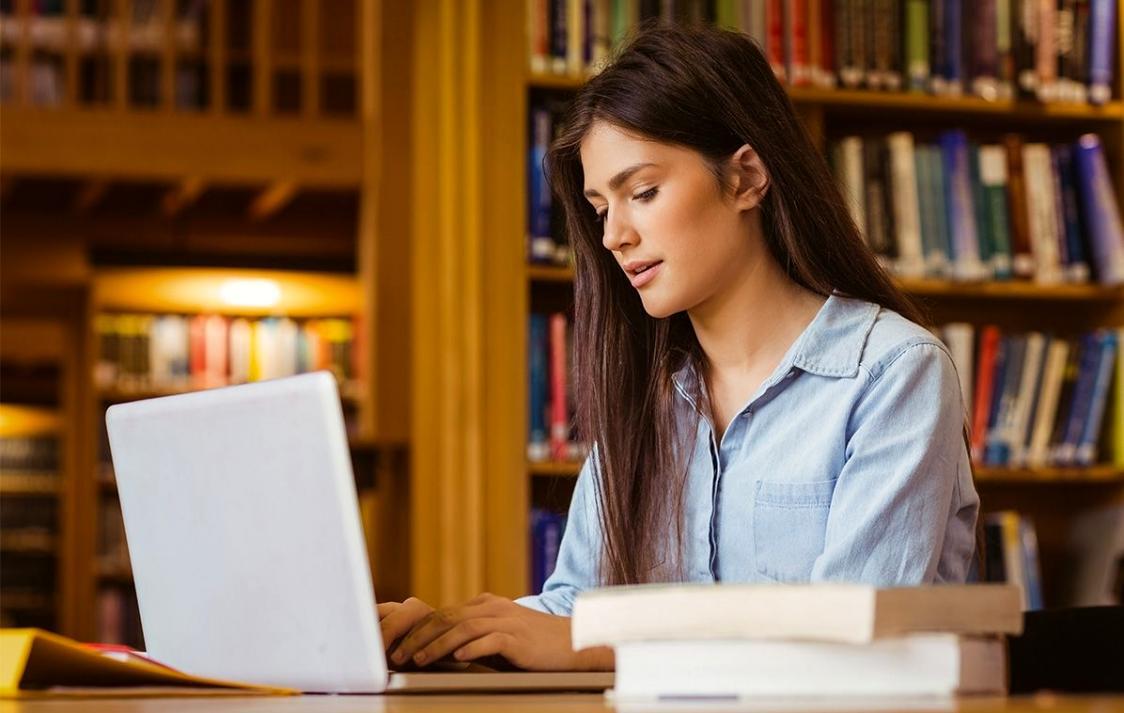 Material didáctico sobre construcción de narrativas financieras