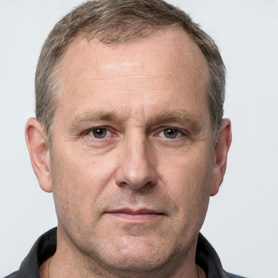 Ricardo Fuentes consultor